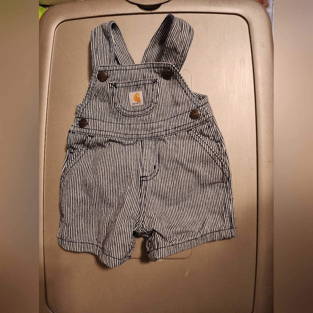 Gentle used Carhartt short bibs